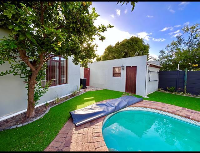 3 BEDROOM HOUSE FOR SALE IN EDGEMEAD